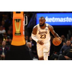 LeBron Jamesova priča s Los Angeles Lakersima bliži se kraju
